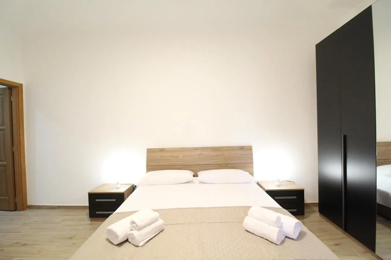 Anca Palace Apartment Trapani Italy